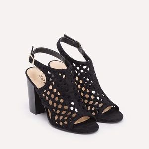 Vika Bootie sandal 💜💜💜